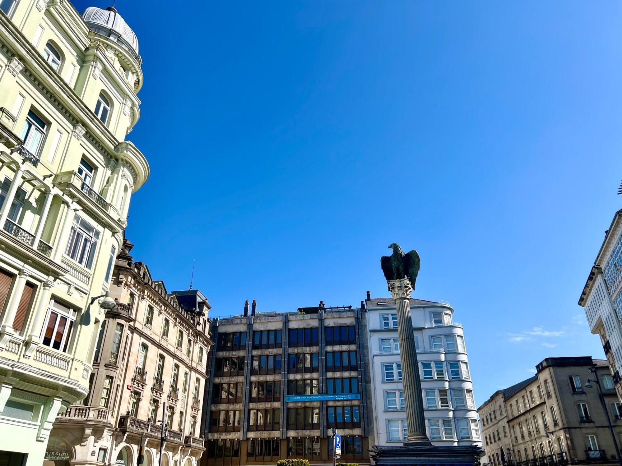 Lucus Skyline & Terrace Apartment Луго Екстериор снимка